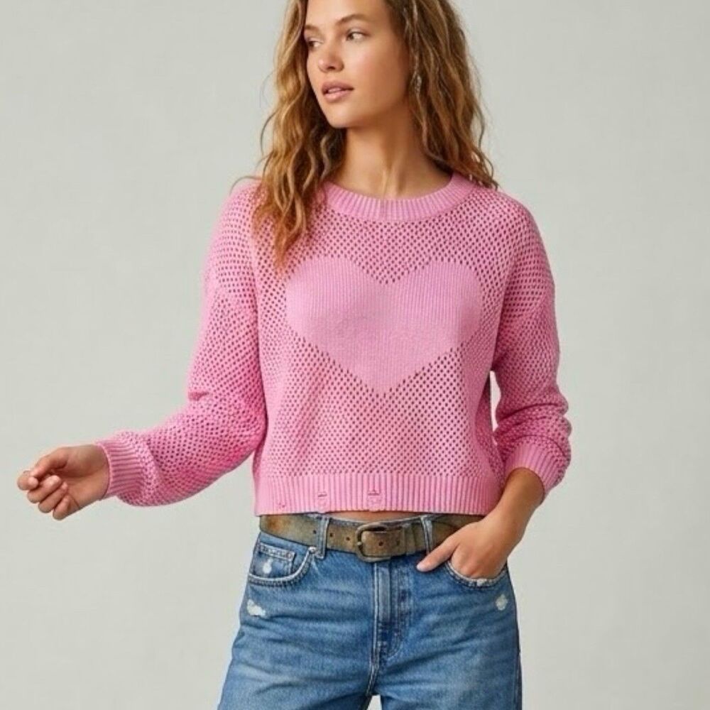 Almost Famous Heart Crochet Cropped Sweater XL Pink Valentine’s Distressed